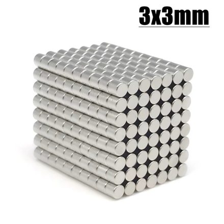 Mágnes (3mm x 3mm)
